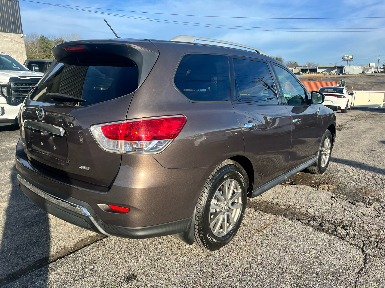 Nissan Pathfinder 4WD 4dr S 2015