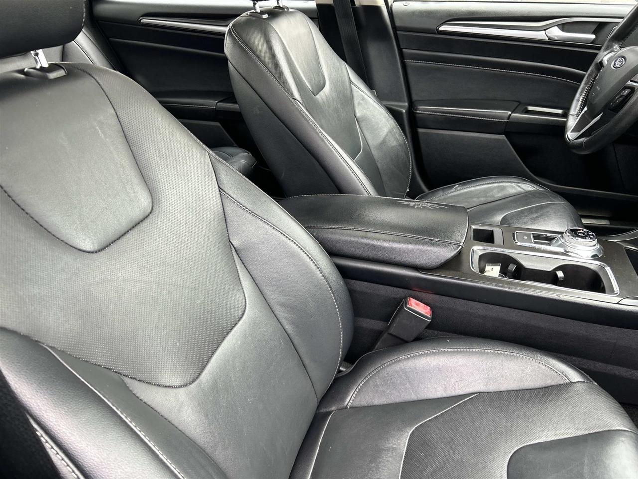 Ford Fusion Titanium AWD 2018