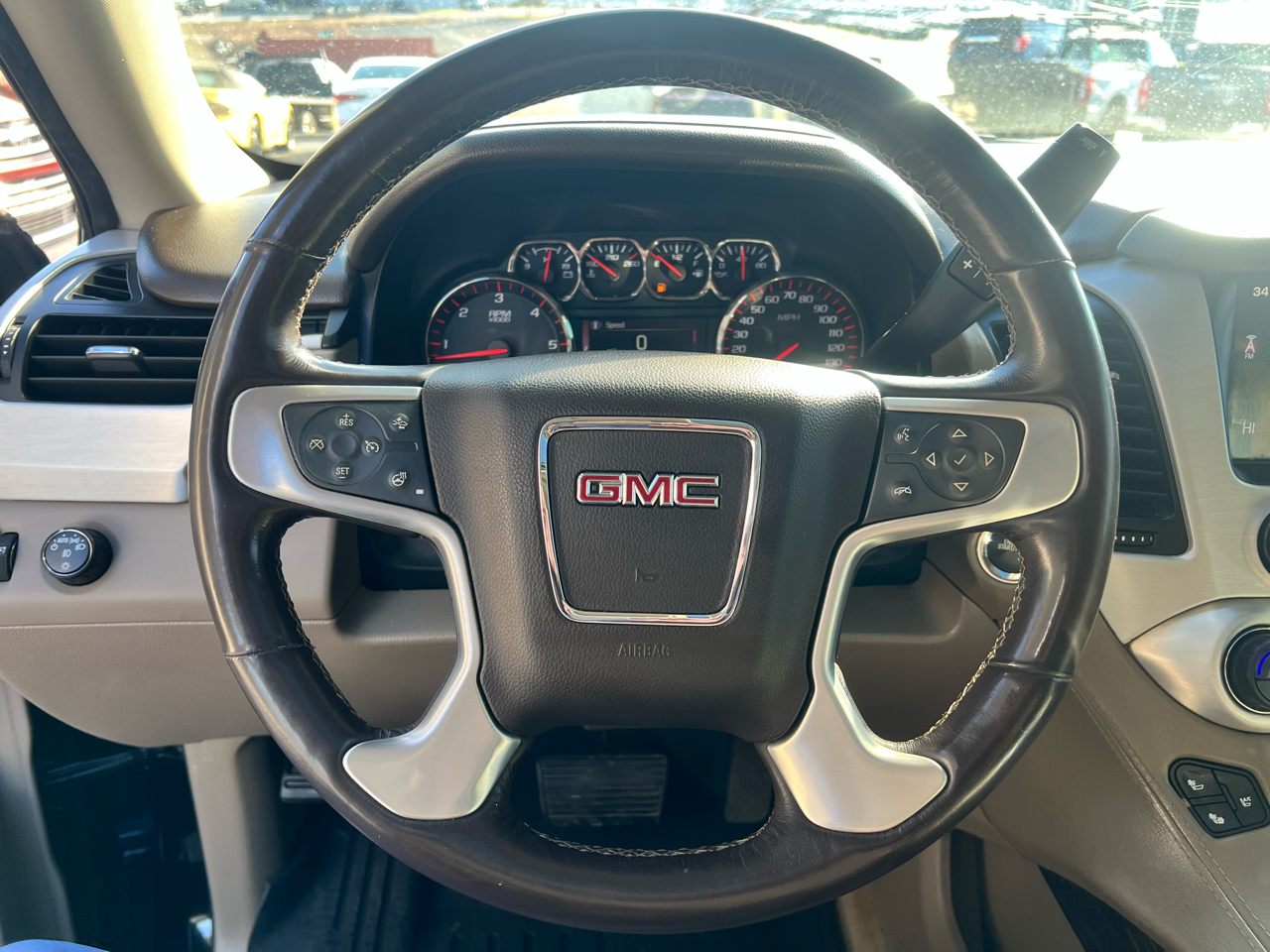 GMC Yukon 2WD 4dr SLT 2016