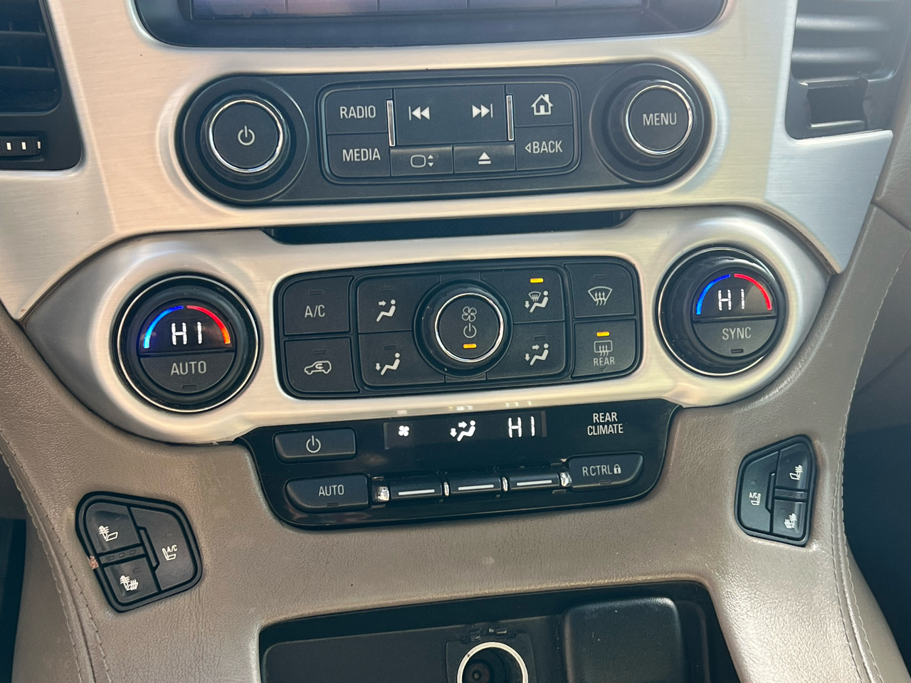 GMC Yukon 2WD 4dr SLT 2016