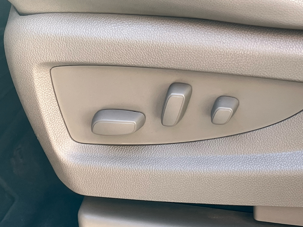 GMC Yukon 2WD 4dr SLT 2016