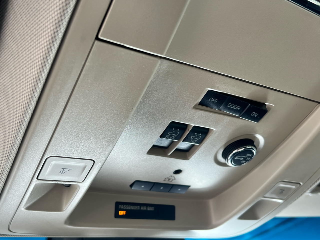 GMC Yukon 2WD 4dr SLT 2016