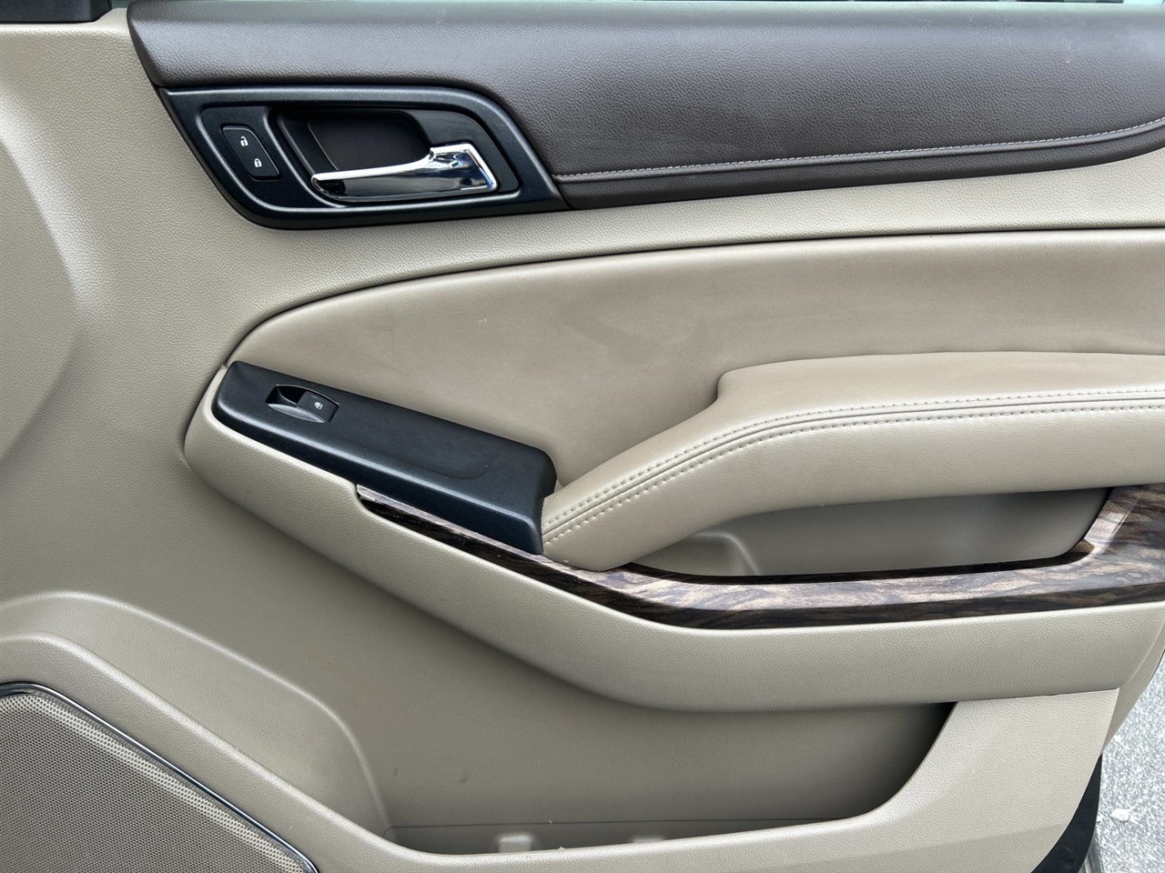 GMC Yukon 2WD 4dr SLT 2016