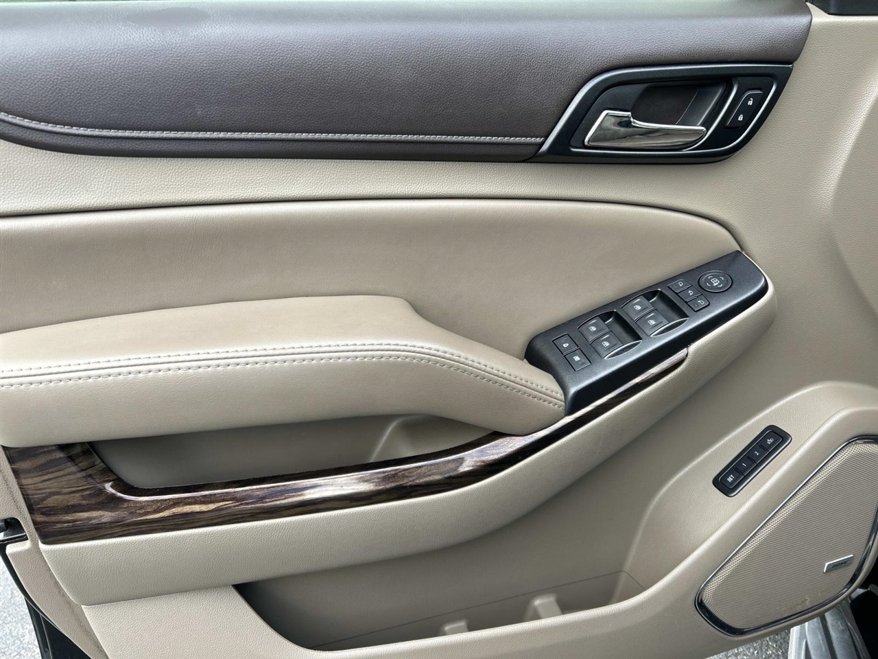 GMC Yukon 2WD 4dr SLT 2016