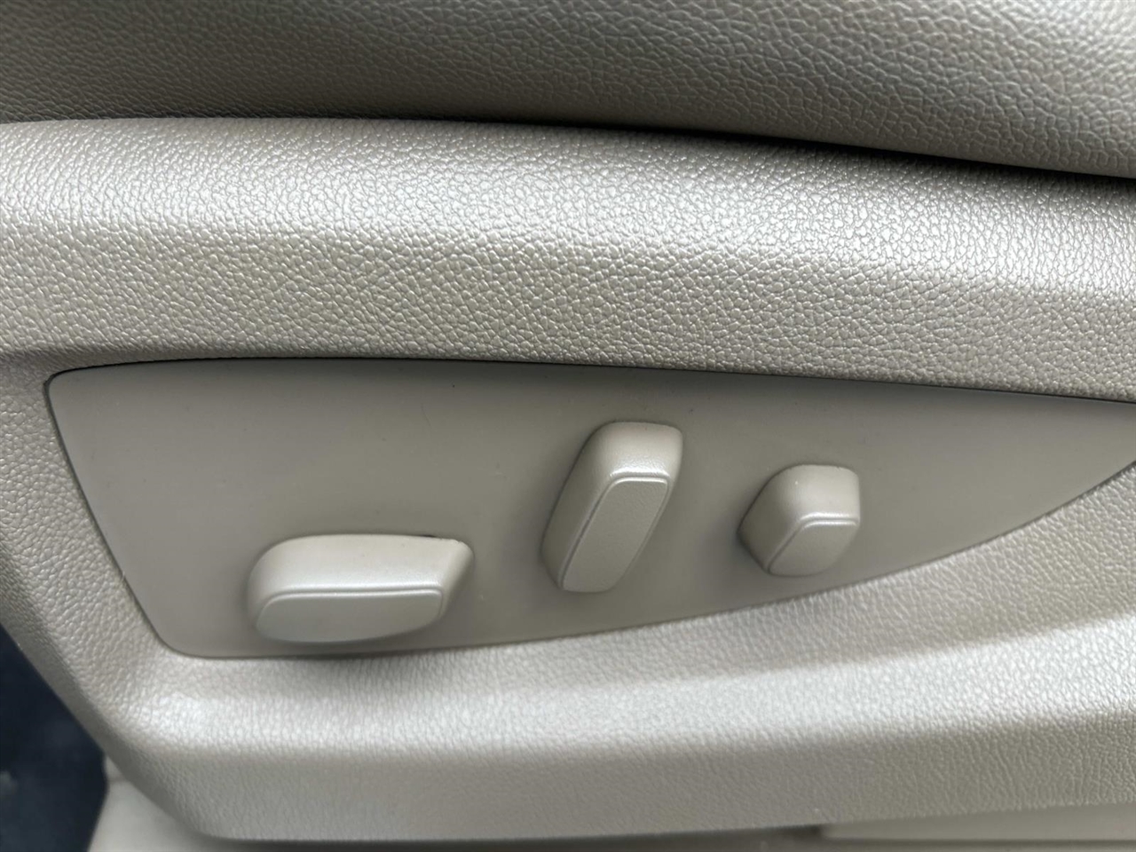 GMC Yukon 2WD 4dr SLT 2016