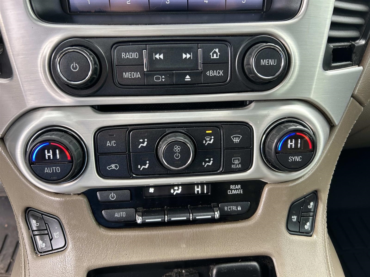 GMC Yukon 2WD 4dr SLT 2016