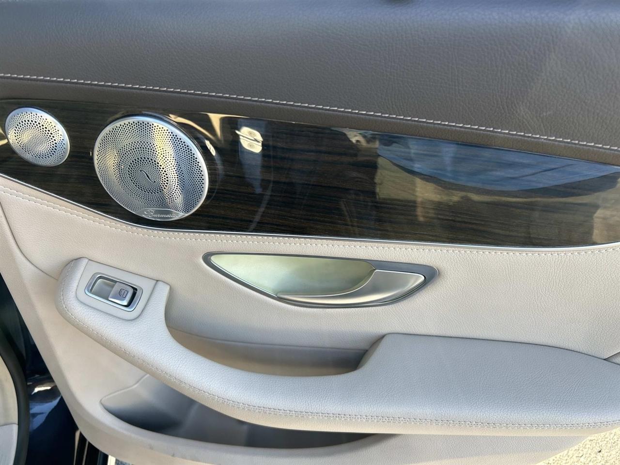 Mercedes-Benz C-Class 4dr Sdn C 300 4MATIC 2015