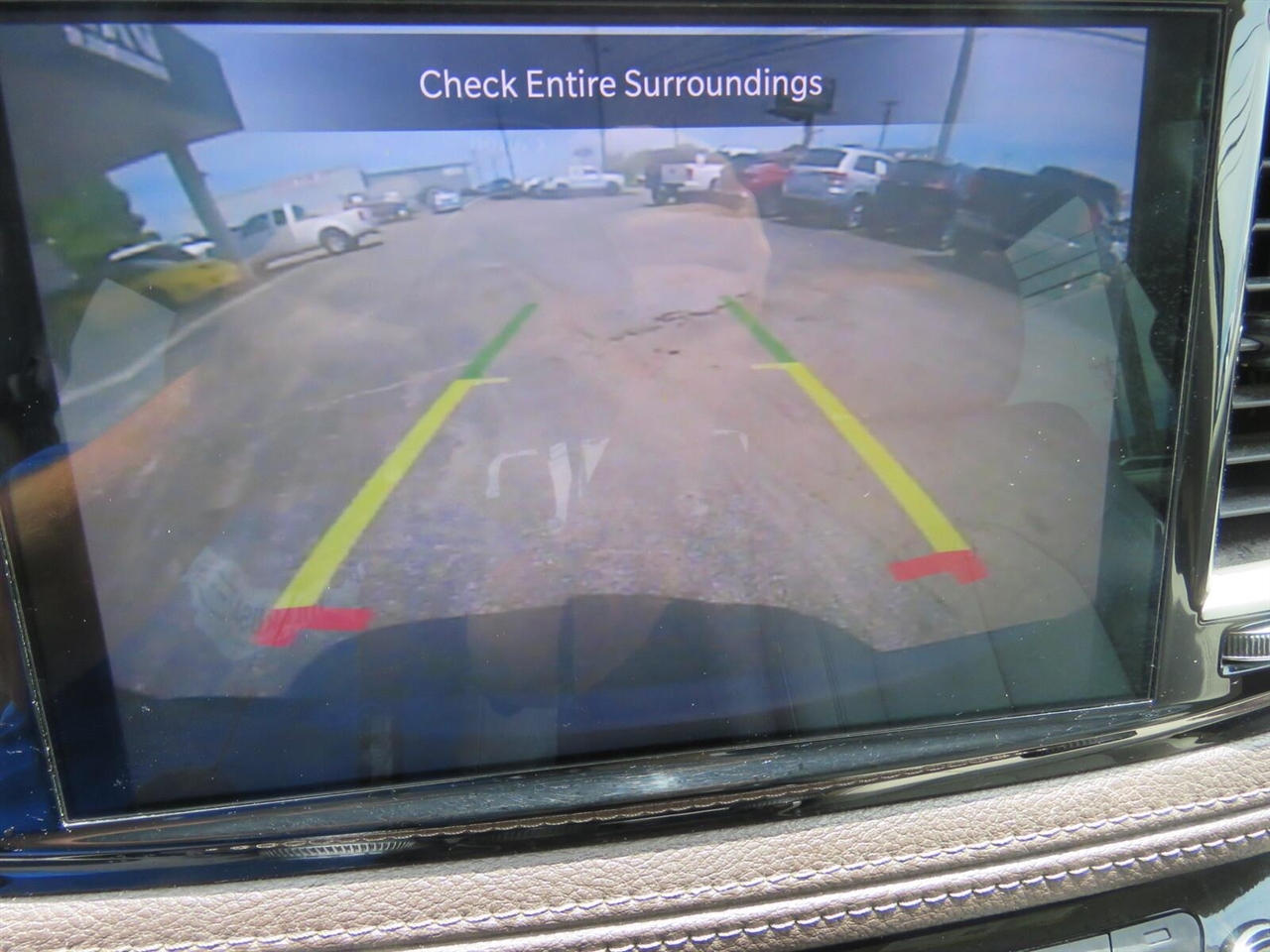 Chrysler Pacifica Touring L FWD 2021