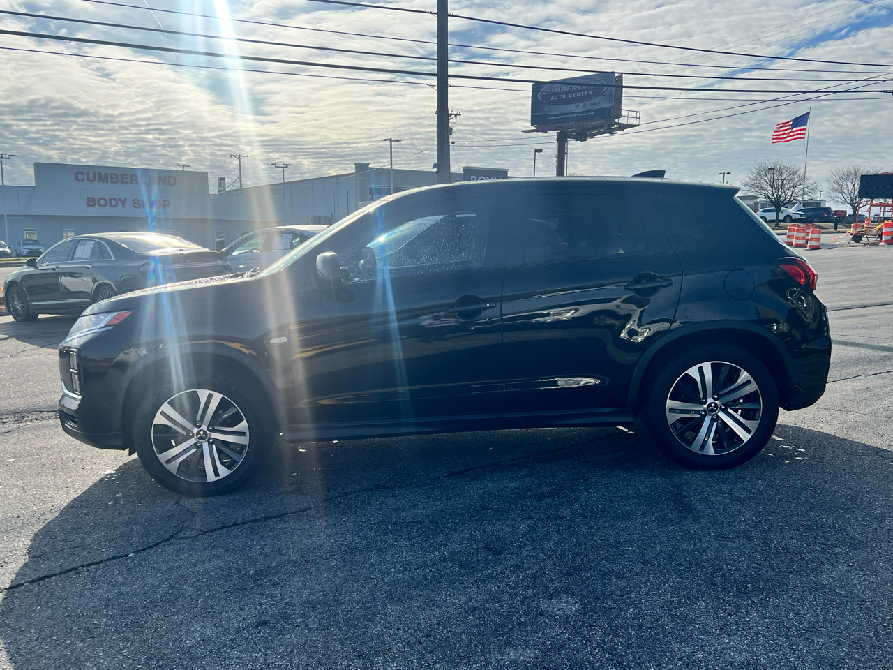 Mitsubishi Outlander Sport  2021