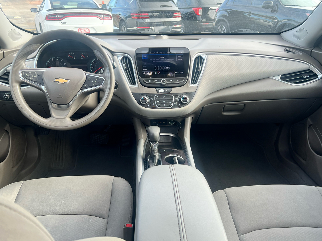 Chevrolet Malibu 4dr Sdn LT 2021
