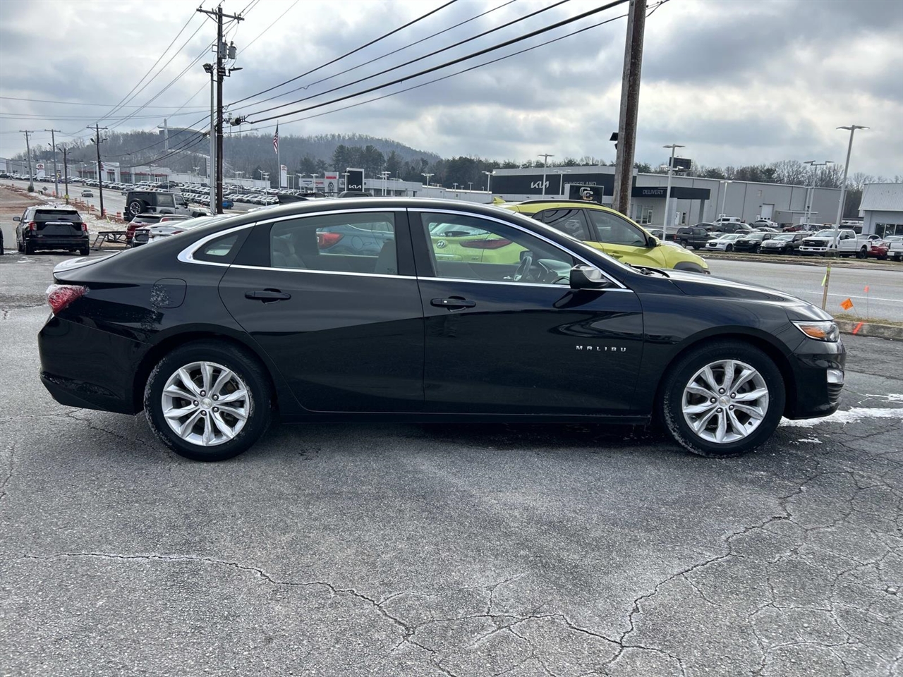 Chevrolet Malibu 4dr Sdn LT 2021