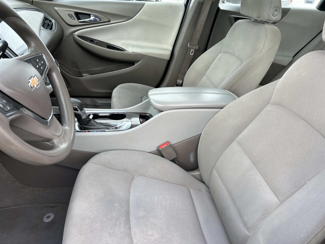 Chevrolet Malibu 4dr Sdn LT 2021