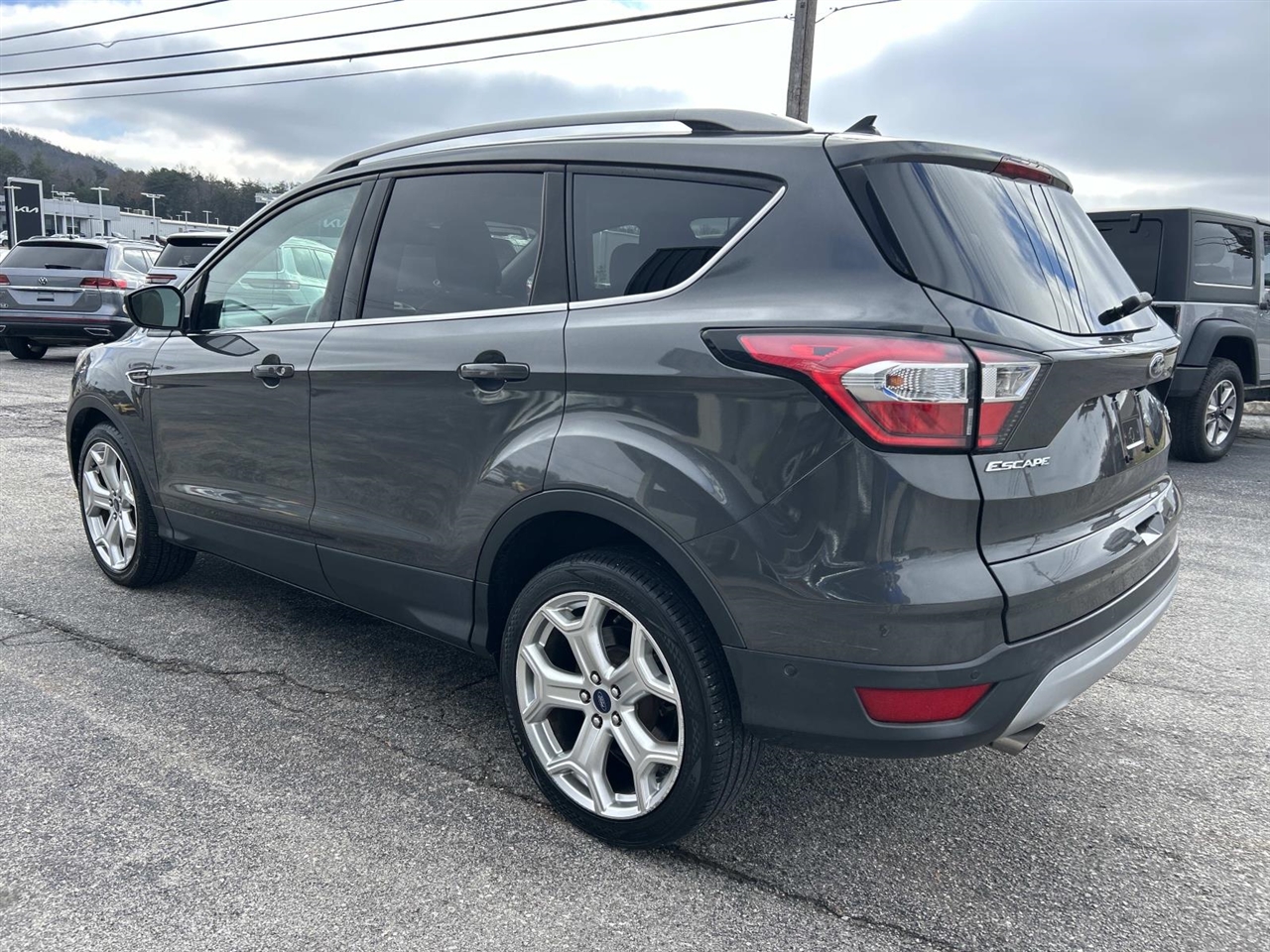 Ford Escape Titanium FWD 2018