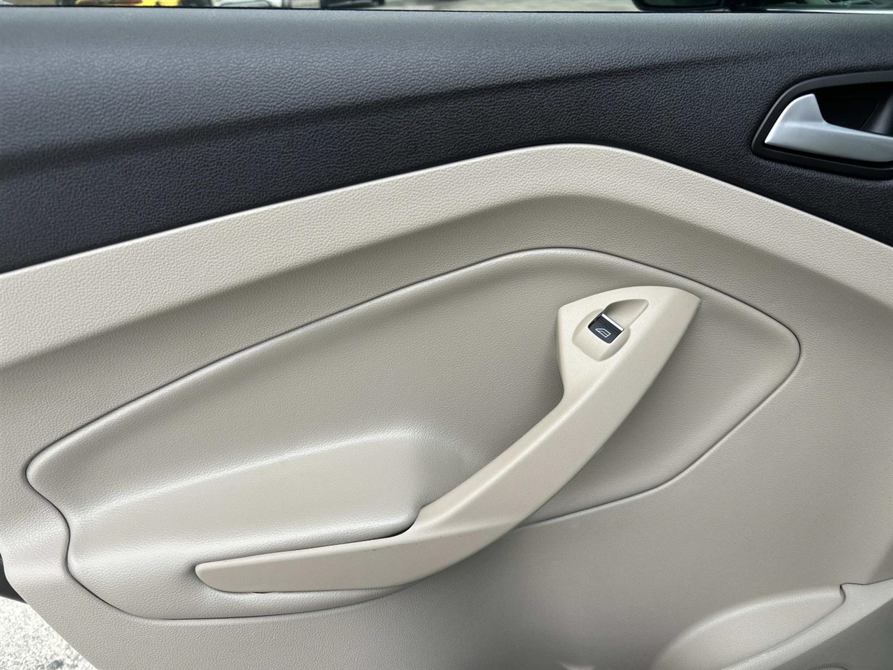 Ford Escape Titanium FWD 2018