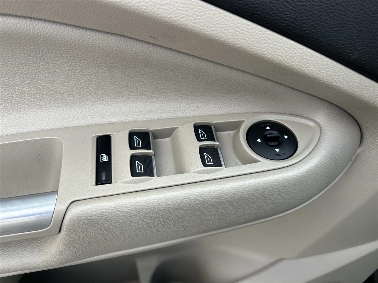 Ford Escape Titanium FWD 2018