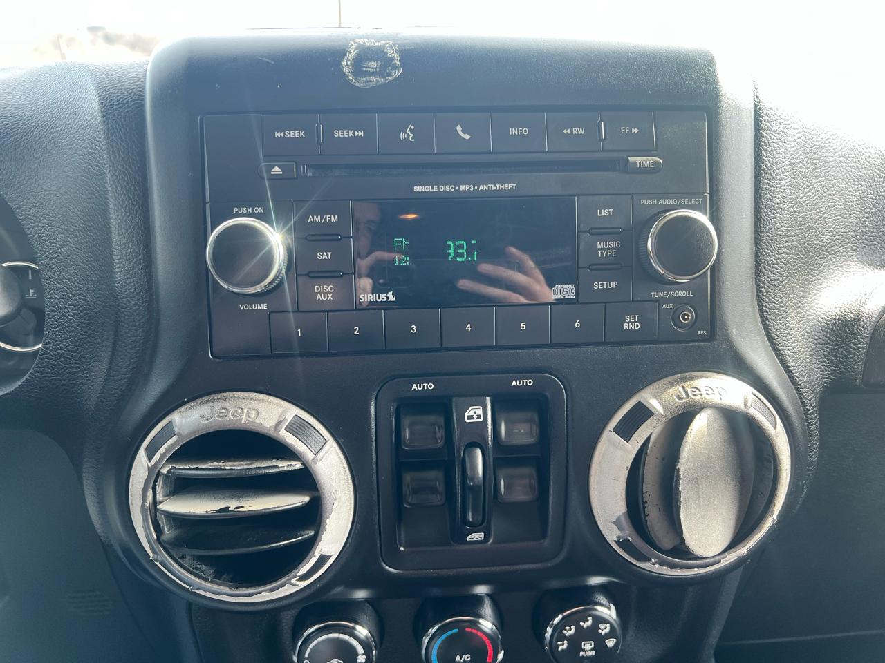 Jeep Wrangler Unlimited 4WD 4dr Sport 2015