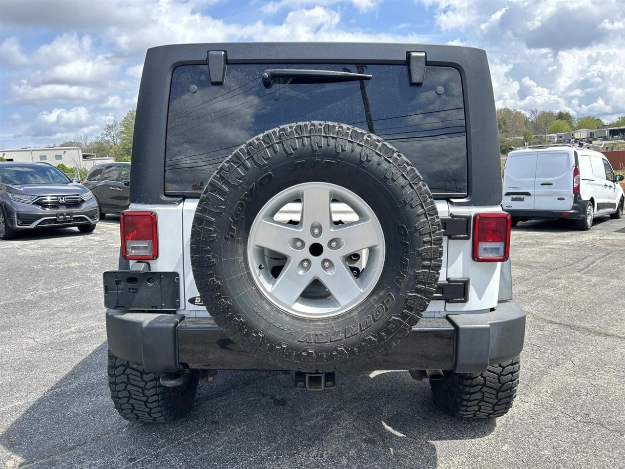 View vehicle photo 5