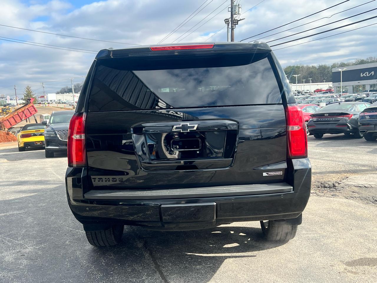 Chevrolet Tahoe 4WD 4dr Premier 2018