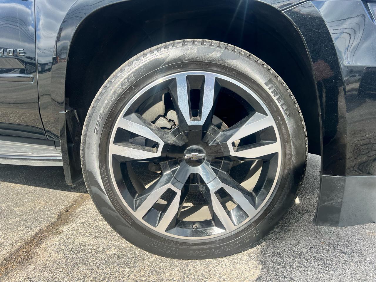 Chevrolet Tahoe 4WD 4dr Premier 2018