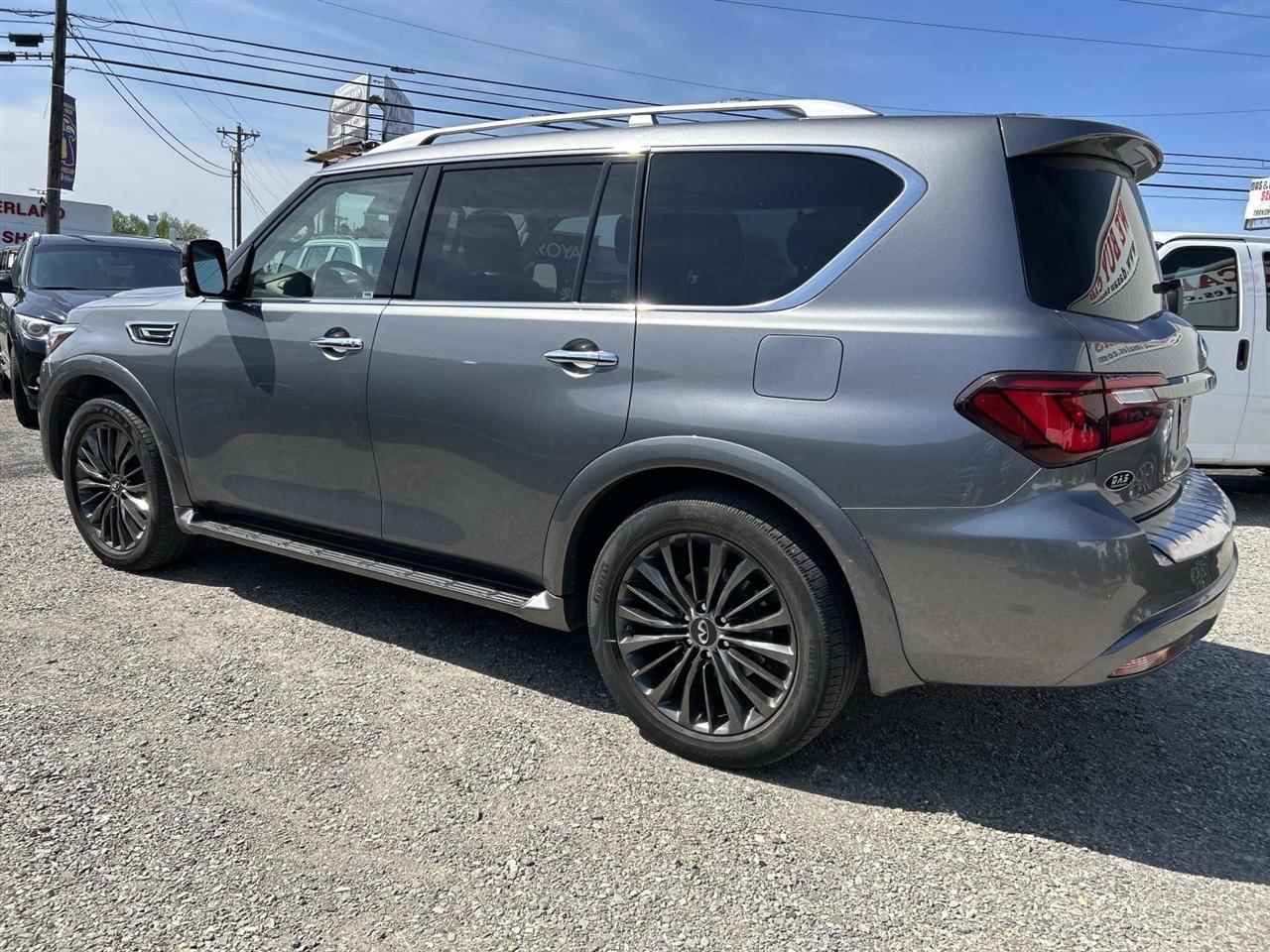 Infiniti QX80 PREMIUM SELECT RWD 2021