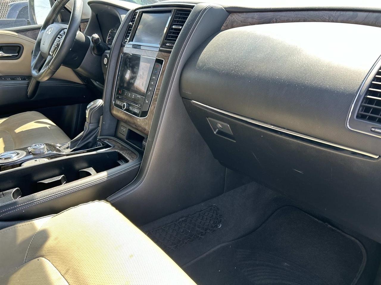 Infiniti QX80 PREMIUM SELECT RWD 2021