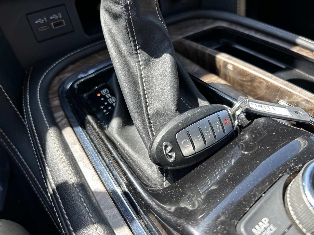 Infiniti QX80 PREMIUM SELECT RWD 2021