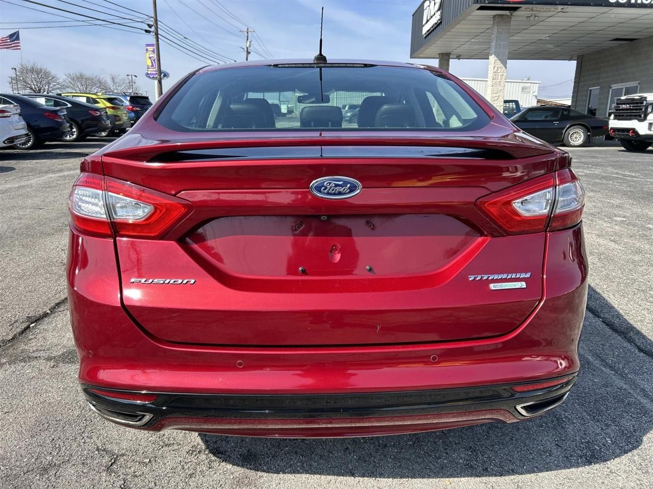 Ford Fusion 4dr Sdn Titanium FWD 2016