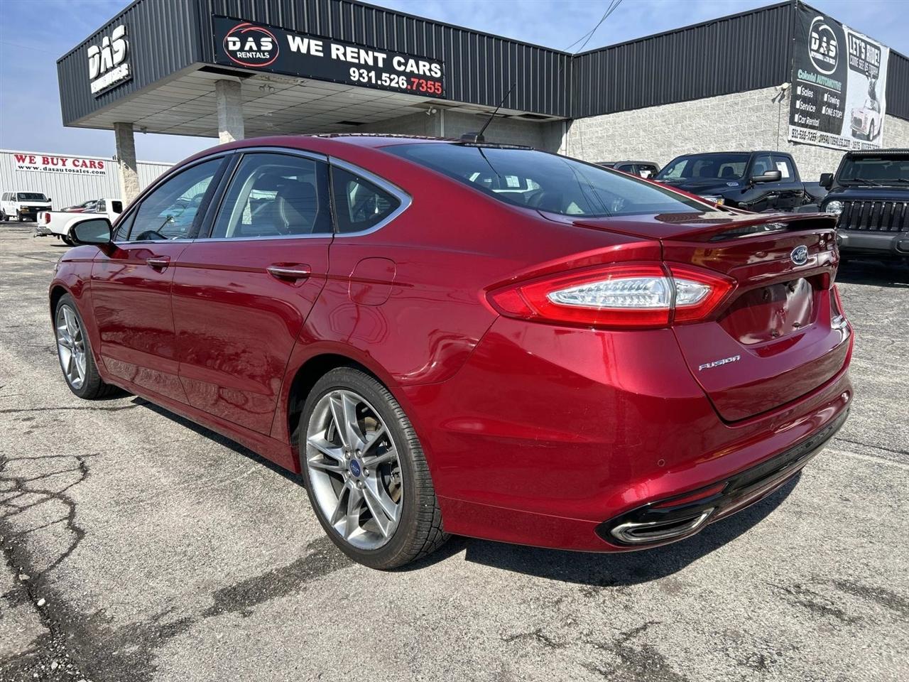 Ford Fusion 4dr Sdn Titanium FWD 2016