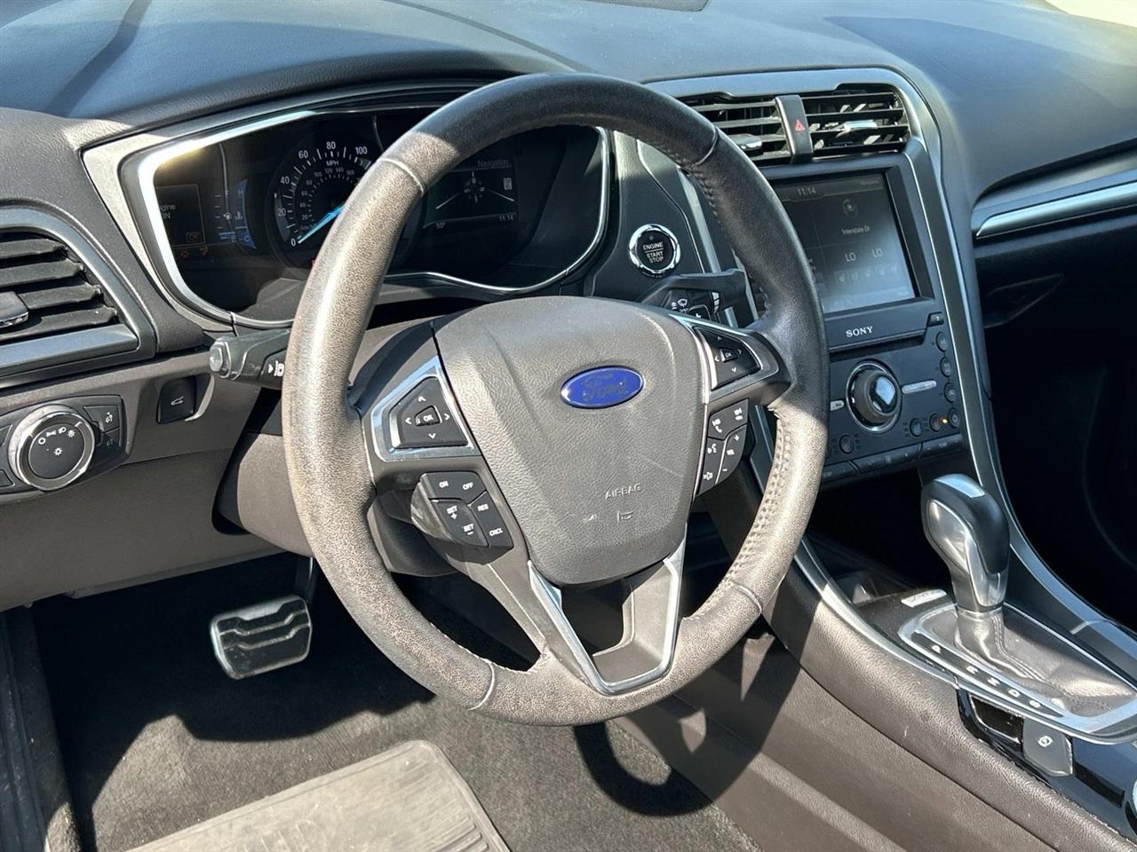 Ford Fusion 4dr Sdn Titanium FWD 2016