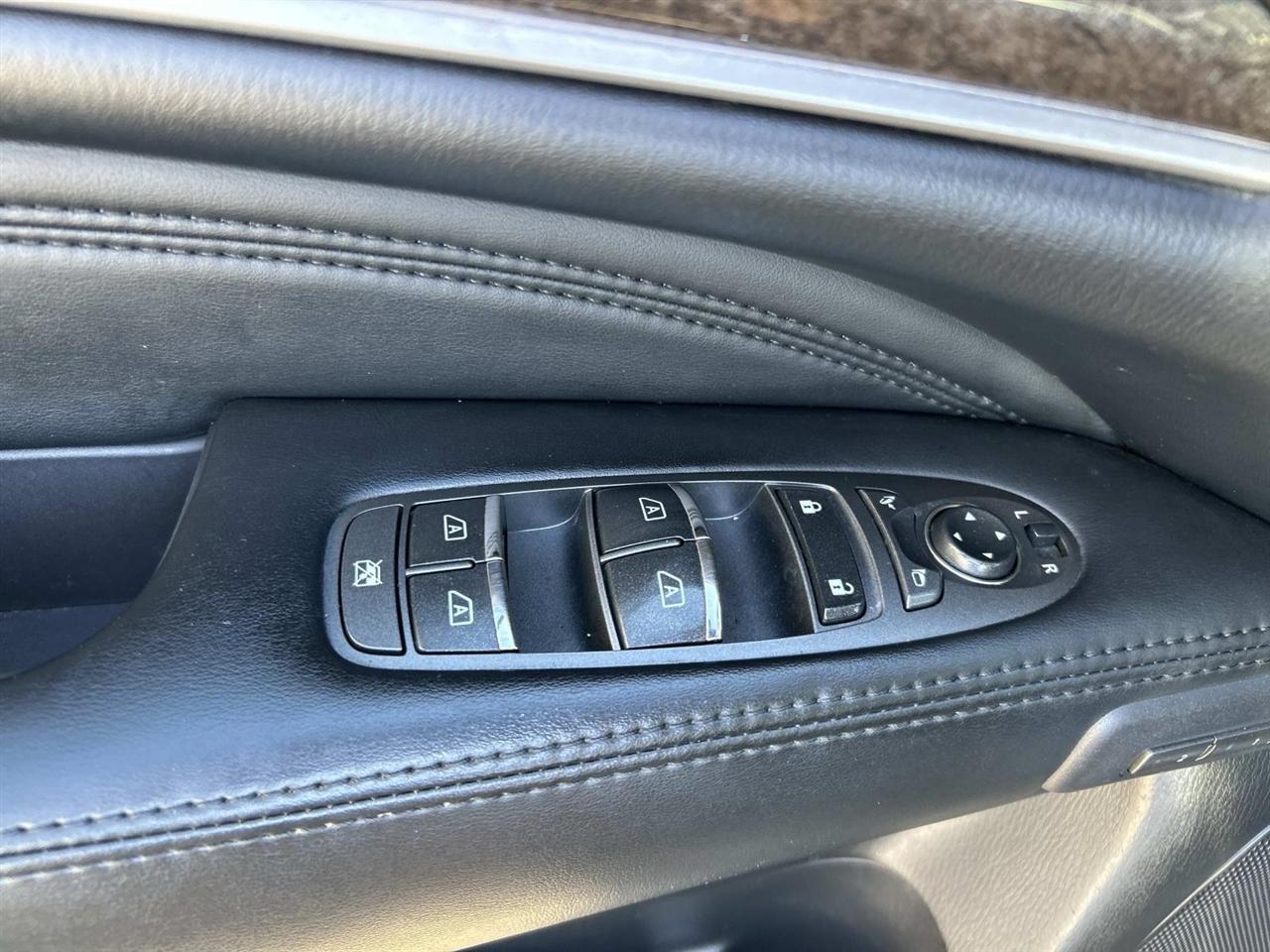 Infiniti JX35 AWD 4dr 2013