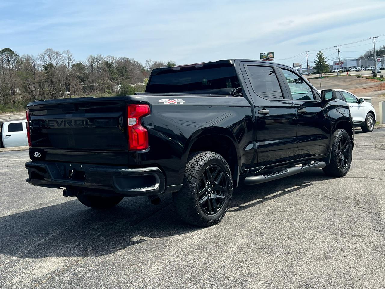 Chevrolet Silverado 1500 4WD Crew Cab 147" Custom 2020