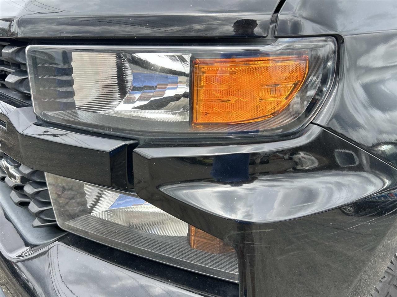 Chevrolet Silverado 1500 4WD Crew Cab 147" Custom 2020