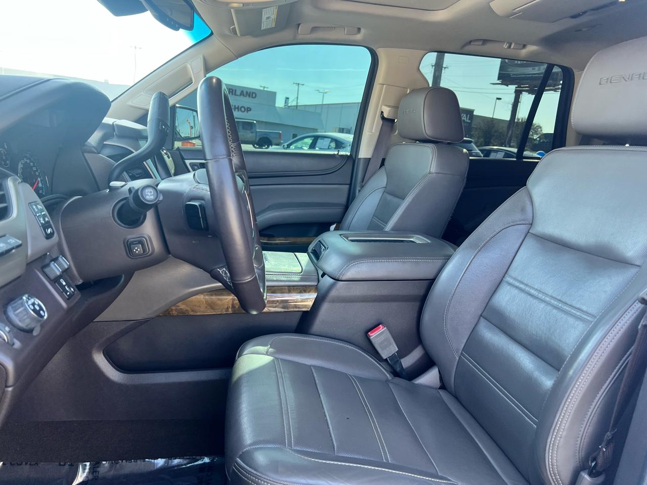 GMC Yukon 2WD 4dr Denali 2017