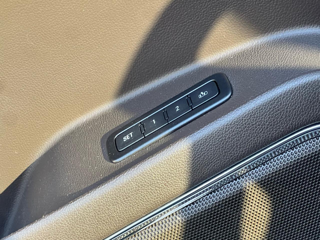 GMC Yukon 2WD 4dr Denali 2017