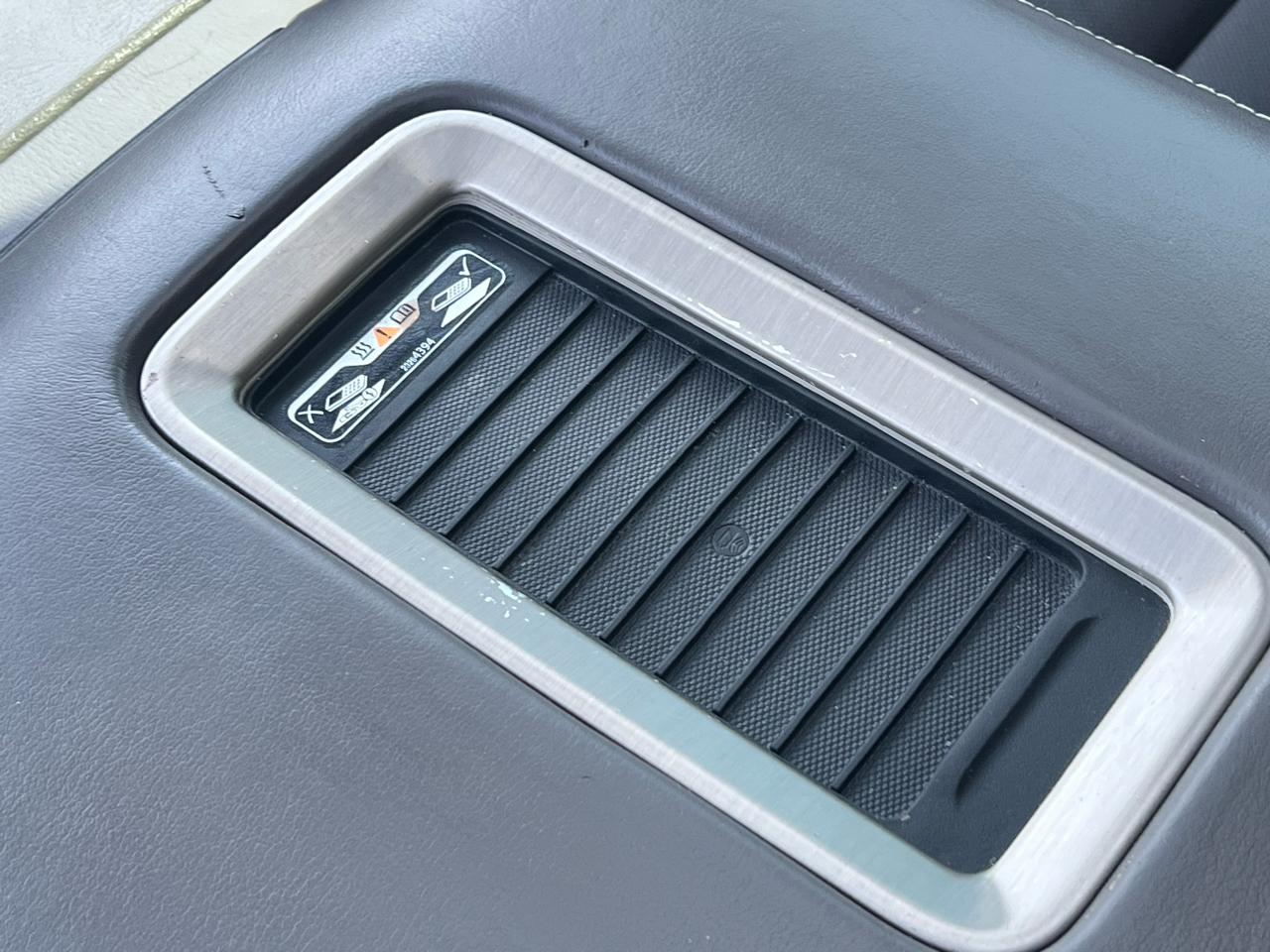 GMC Yukon 2WD 4dr Denali 2017