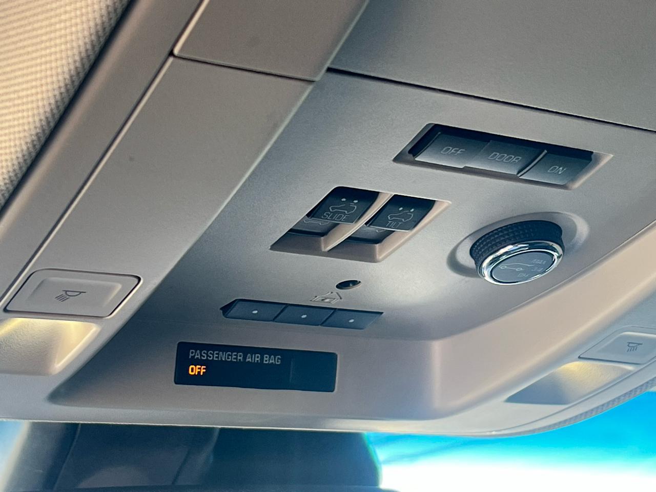 GMC Yukon 2WD 4dr Denali 2017