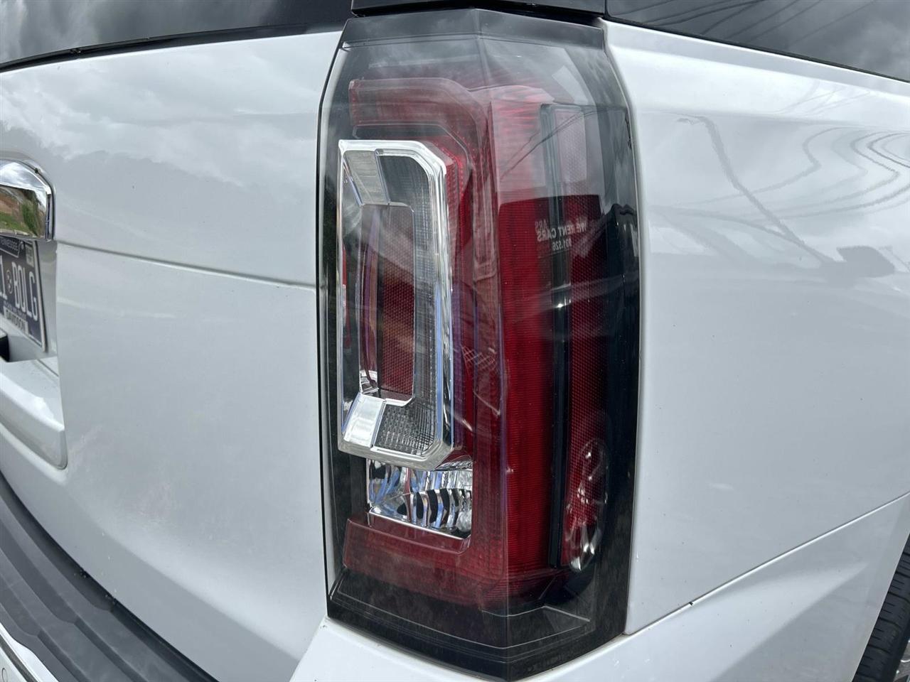 GMC Yukon 2WD 4dr Denali 2017