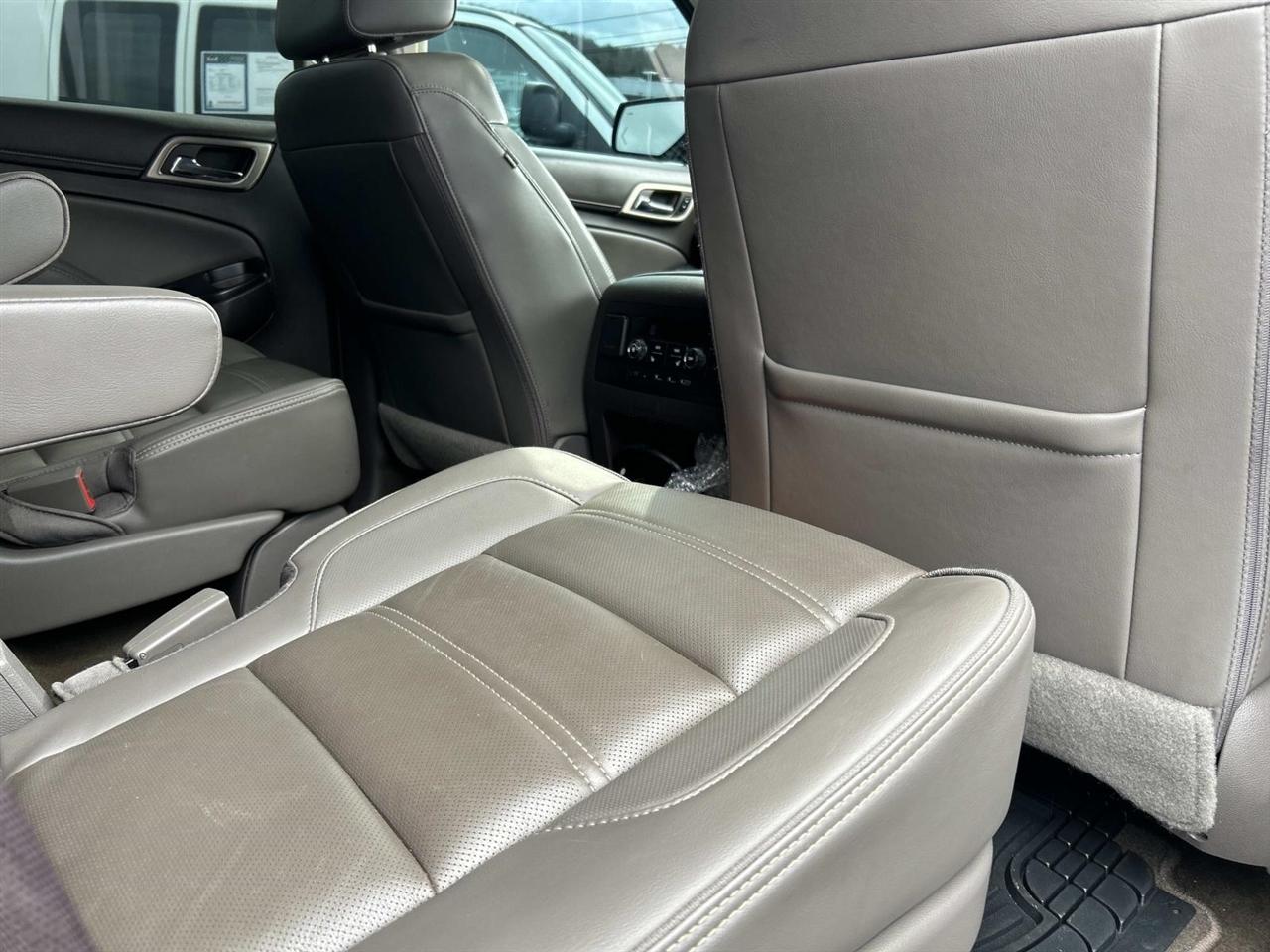 GMC Yukon 2WD 4dr Denali 2017