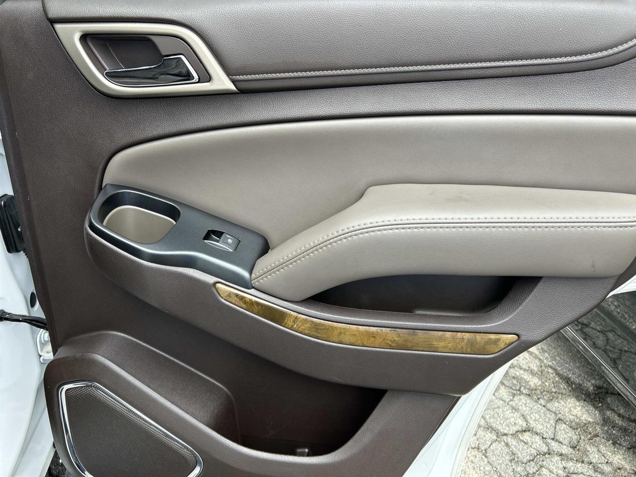 GMC Yukon 2WD 4dr Denali 2017