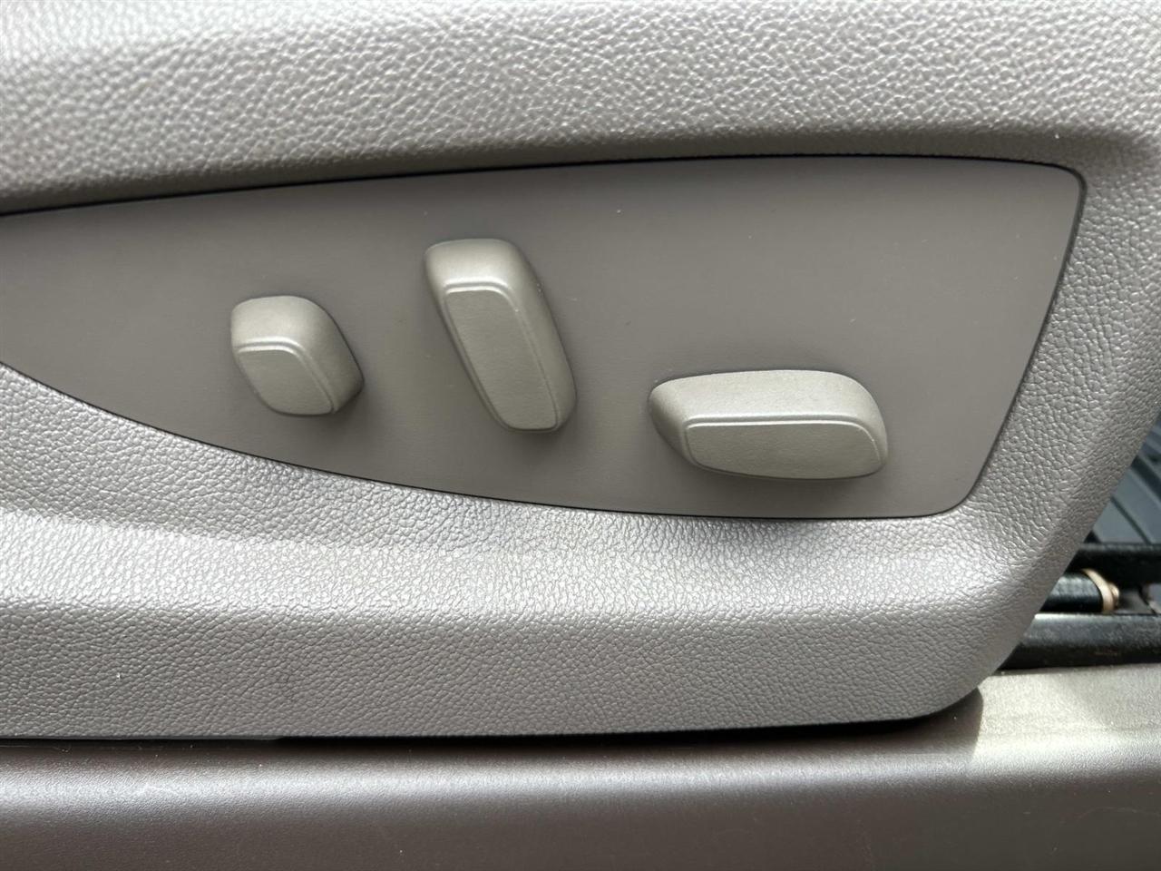 GMC Yukon 2WD 4dr Denali 2017