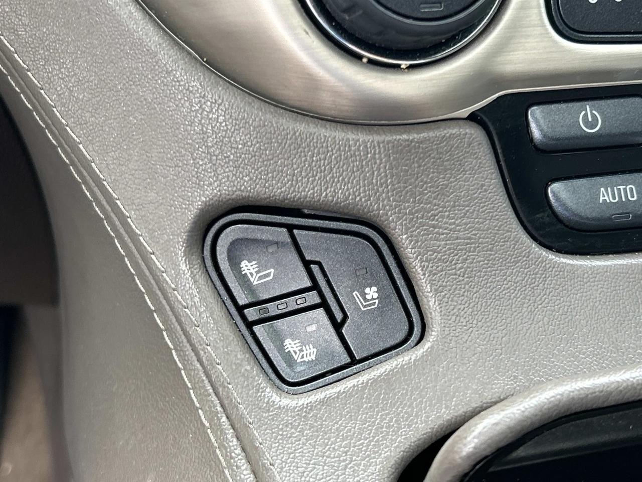 GMC Yukon 2WD 4dr Denali 2017