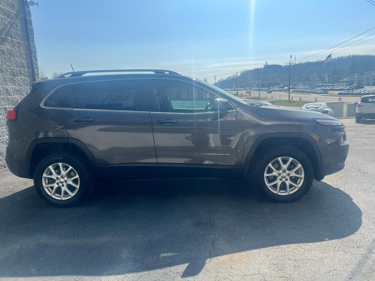 Jeep Cherokee Latitude Plus 4x4 2018