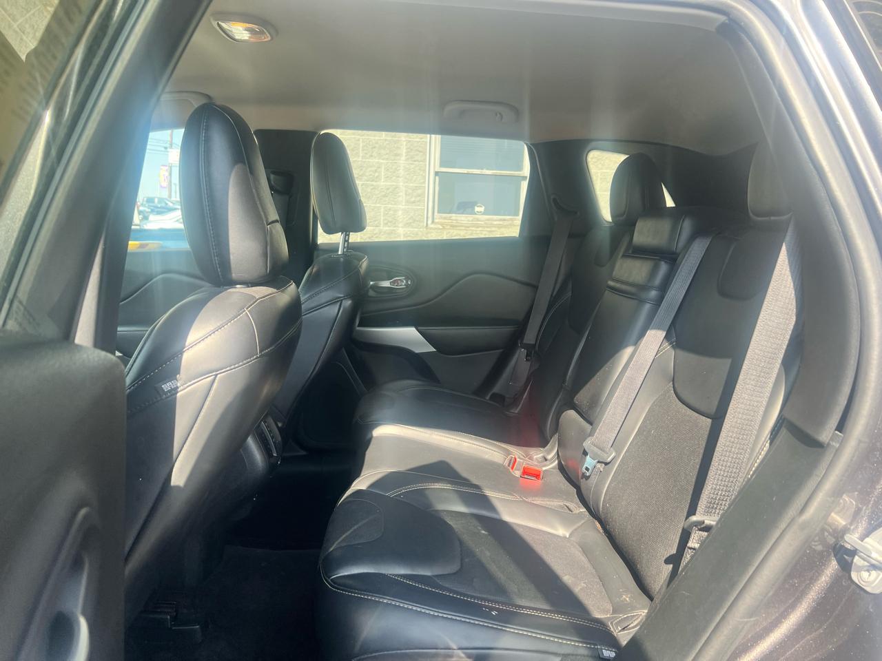 Jeep Cherokee Latitude Plus 4x4 2018