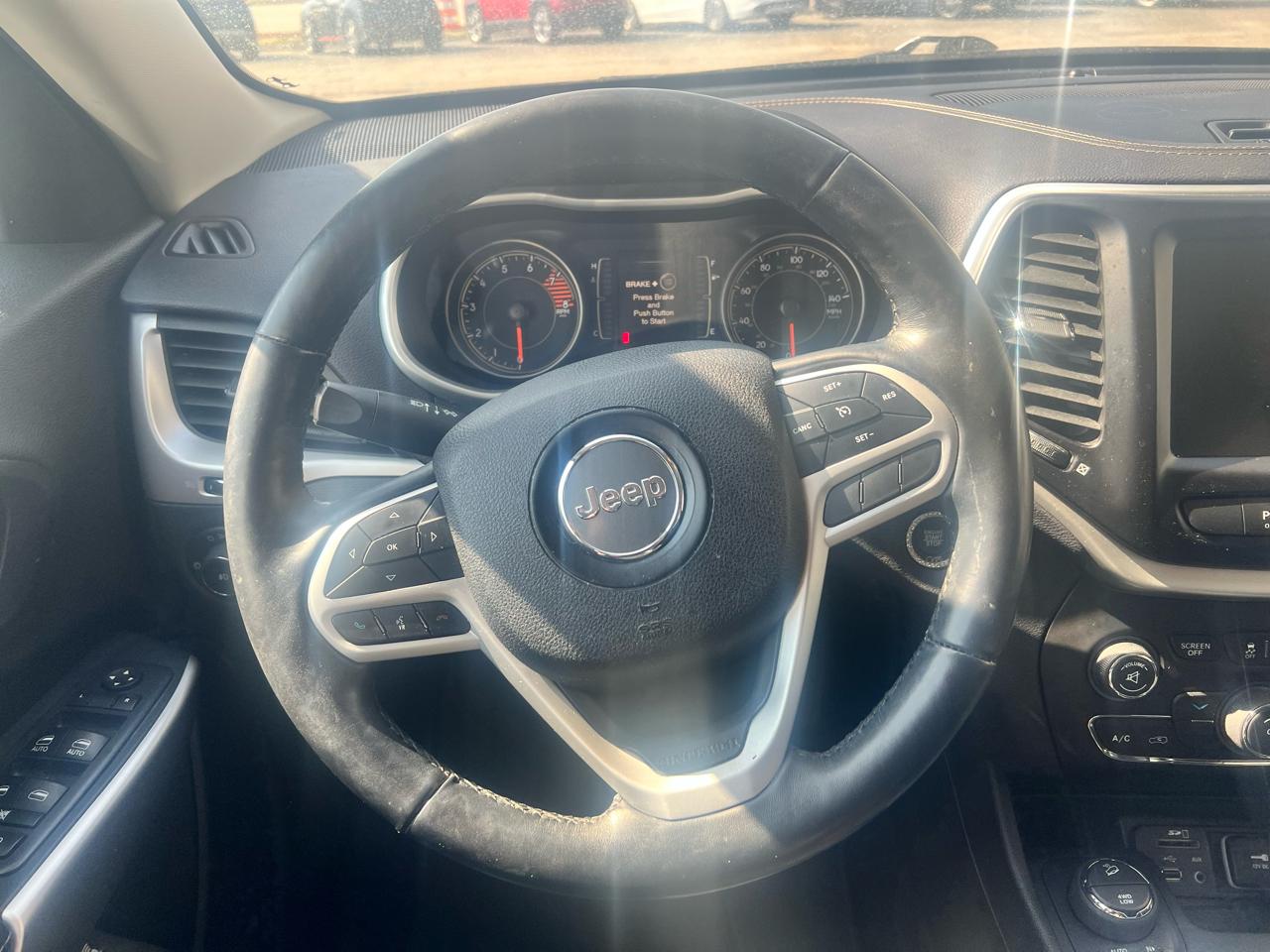 Jeep Cherokee Latitude Plus 4x4 2018