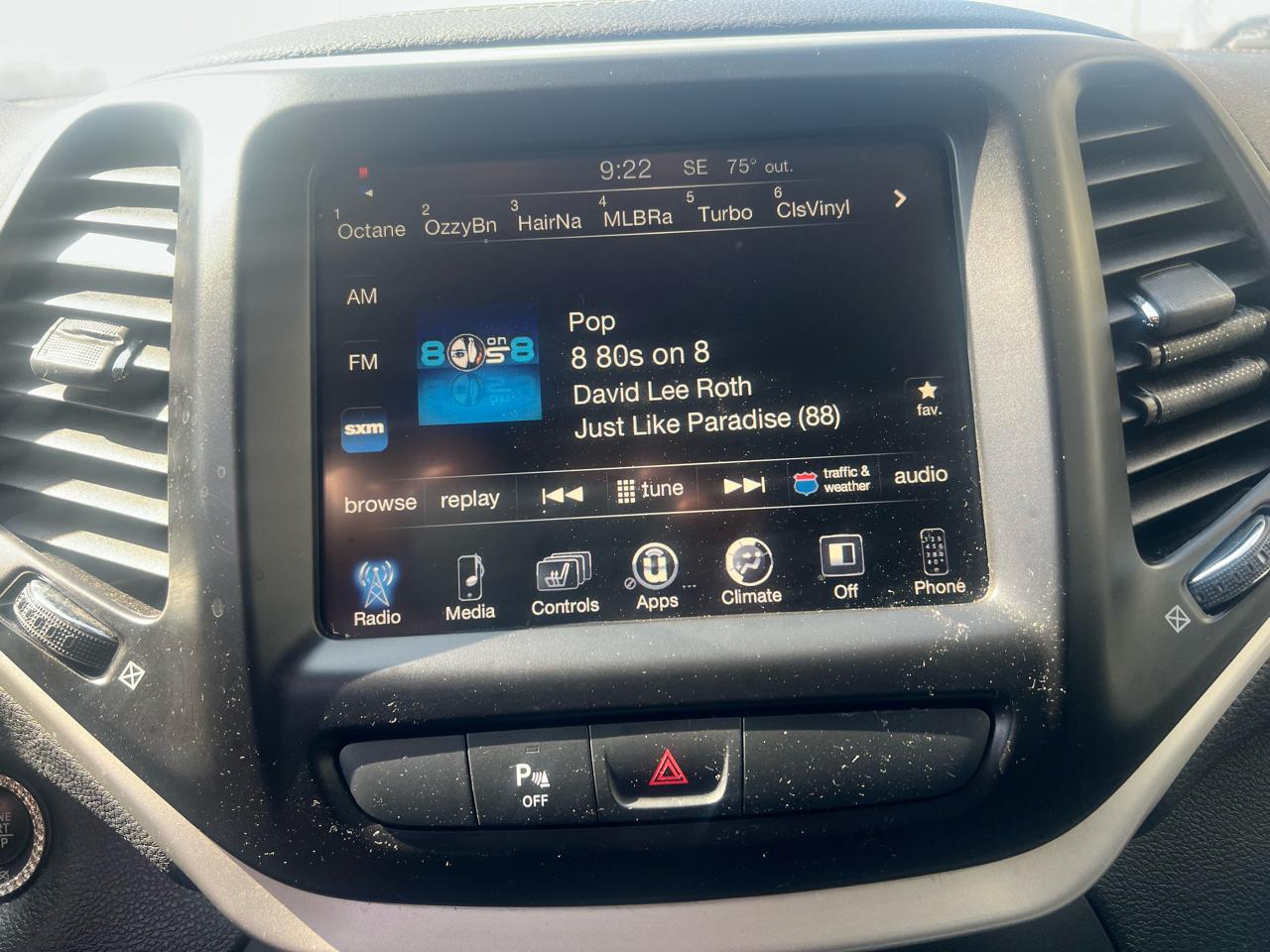 Jeep Cherokee Latitude Plus 4x4 2018