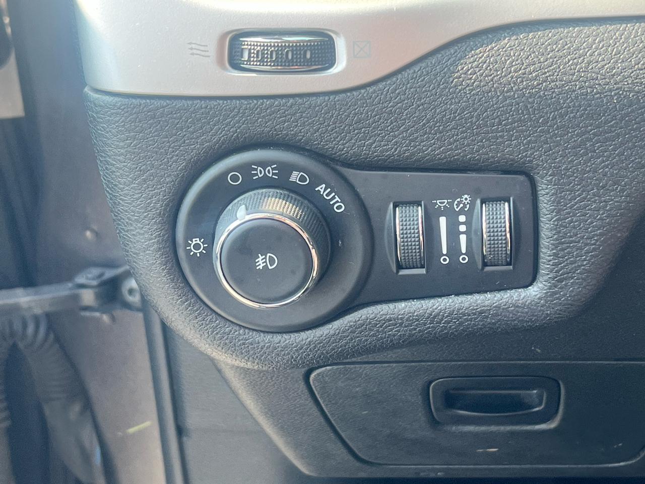 Jeep Cherokee Latitude Plus 4x4 2018