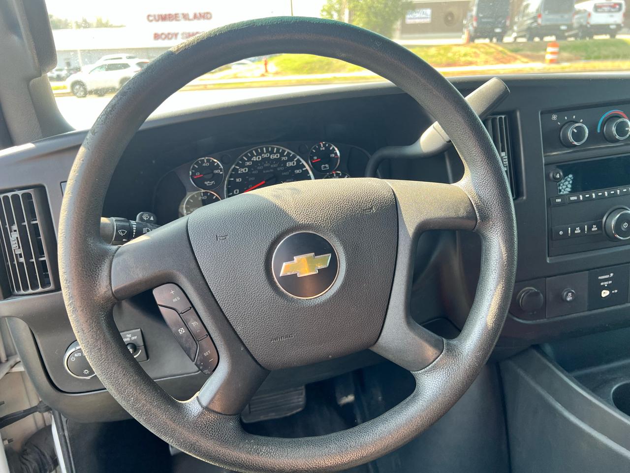 Chevrolet Express Cargo Van RWD 2500 135" 2018