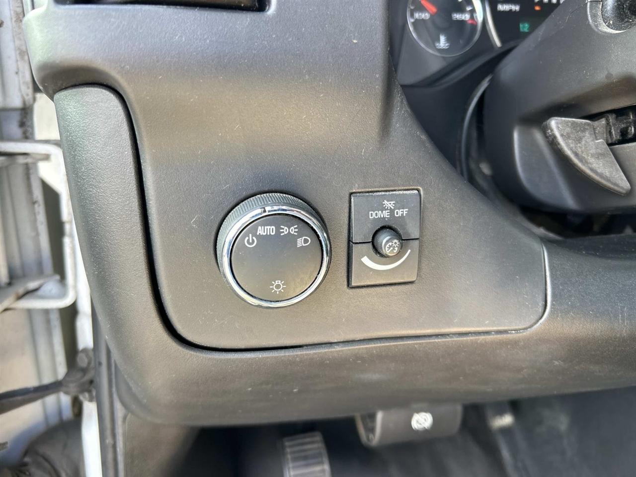 Chevrolet Express Cargo Van RWD 2500 135" 2018