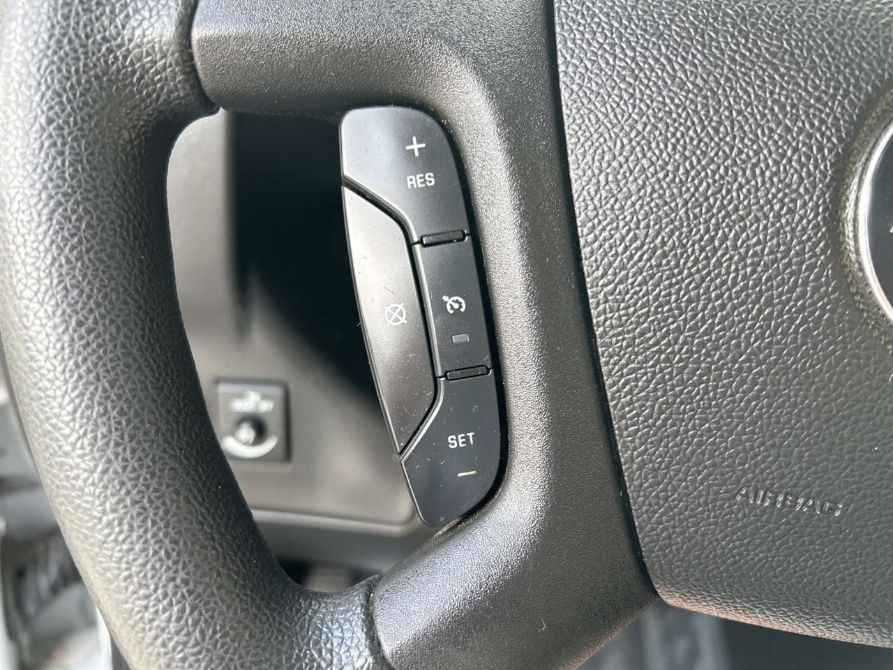 Chevrolet Express Cargo Van RWD 2500 135" 2017