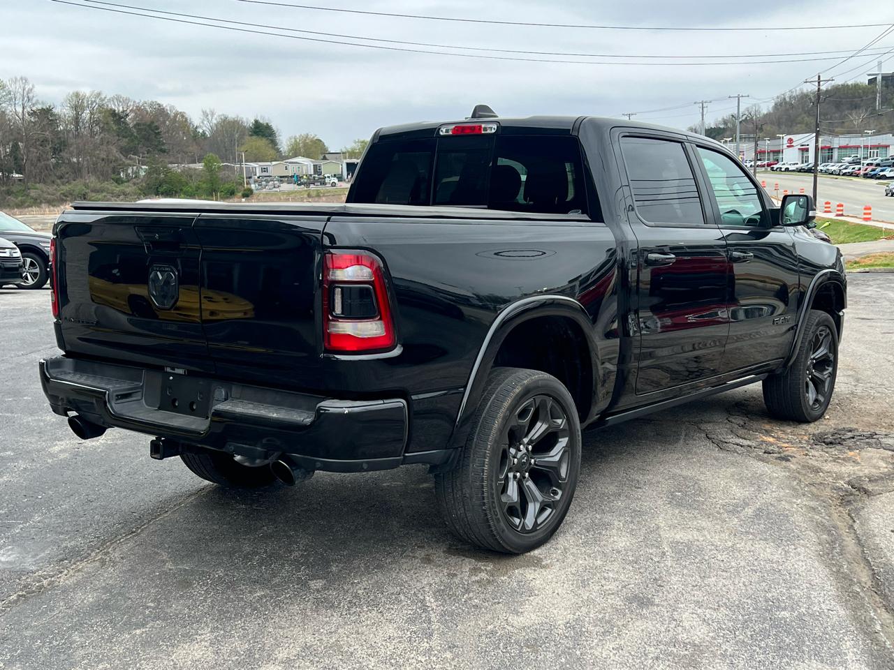 RAM 1500 Limited 4x2 Crew Cab 5'7" Box 2020